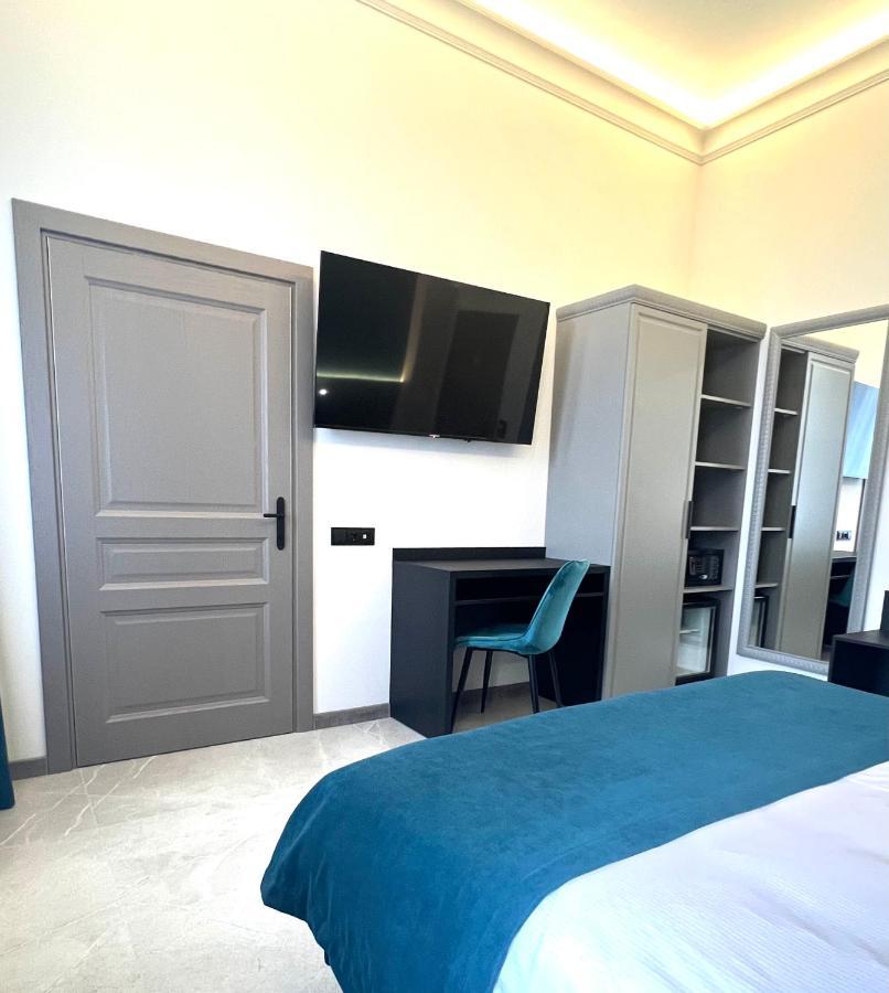 Richmond Hotel Chişinǎu Buitenkant foto